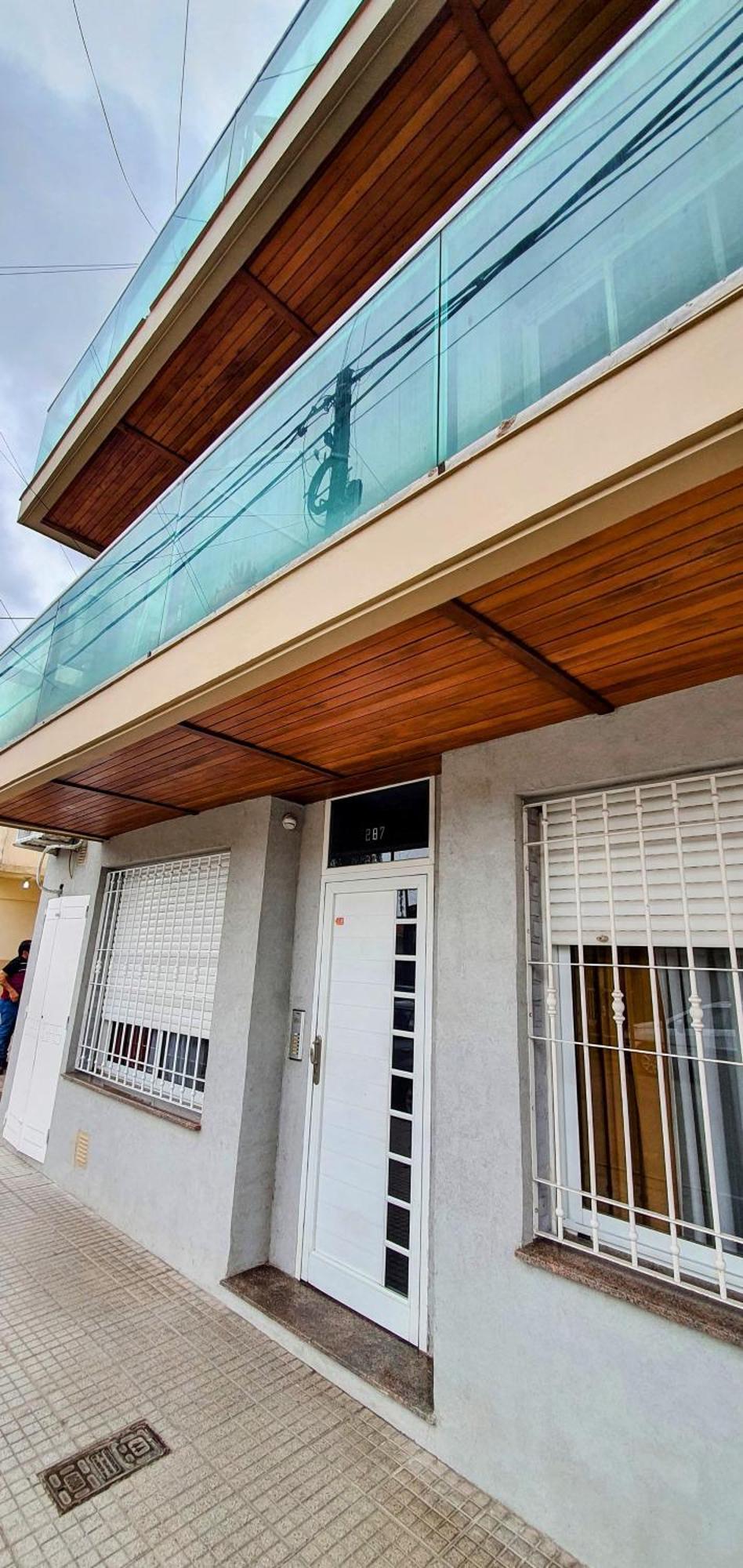 Costanera Apartment